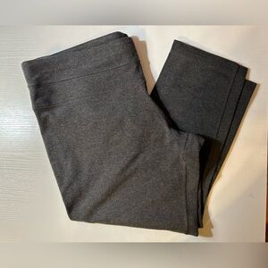 NWT Tek gear capri athletic pants size XL